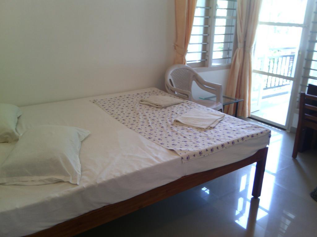 Nathans Holiday Home Kochi Номер фото